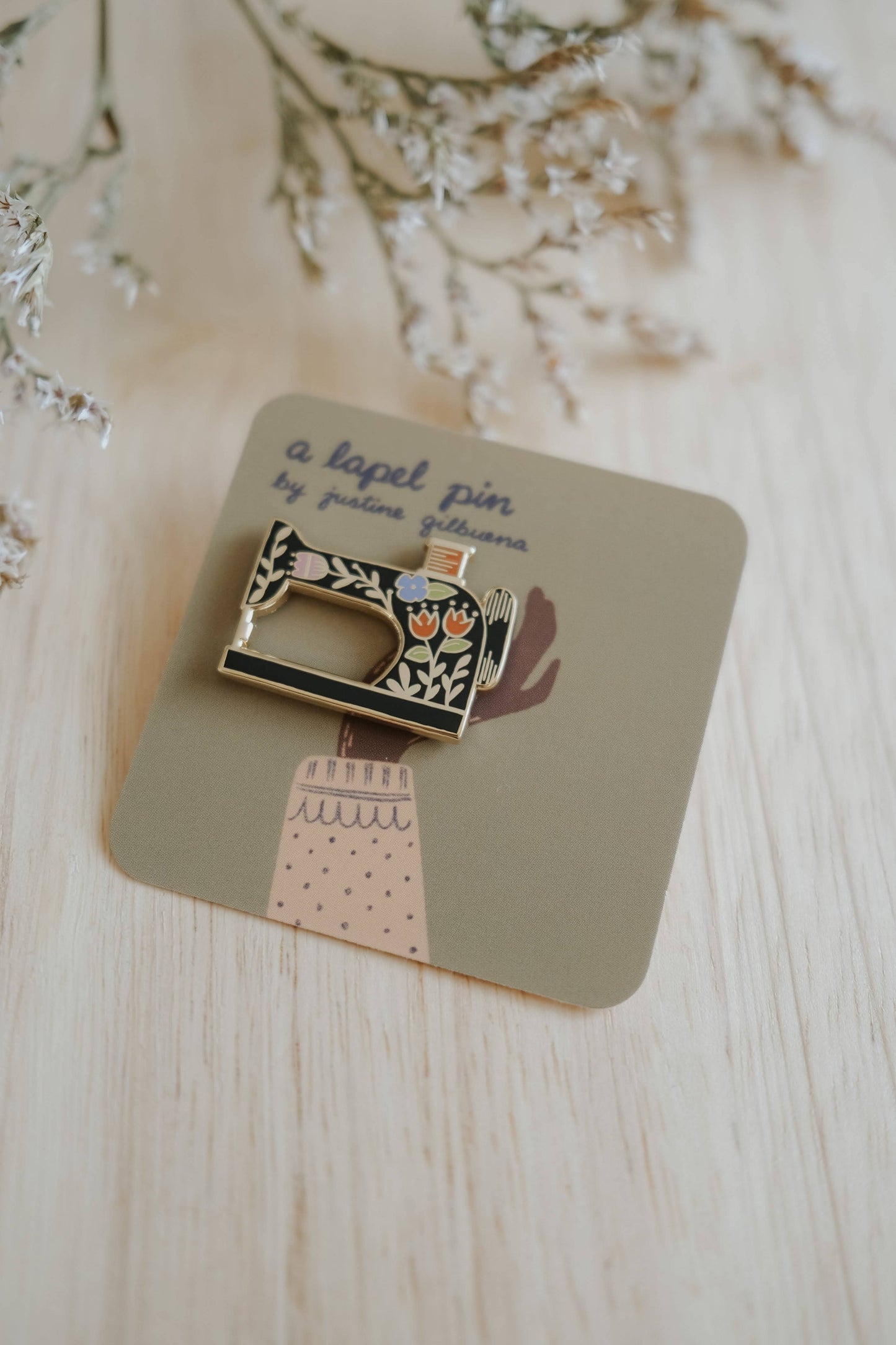 Sewing Machine Enamel Pin (With Locking Clasp)