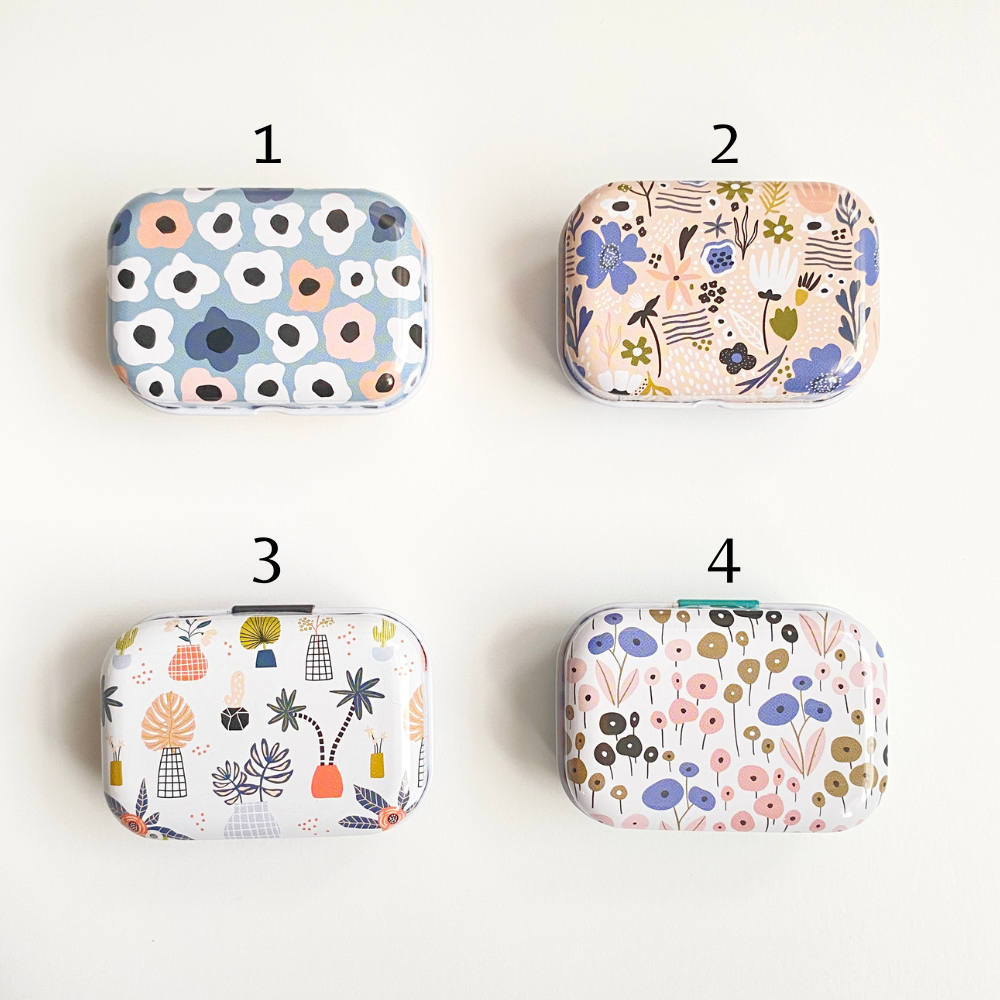 Modern Floral Magnetic Needle Case - #12