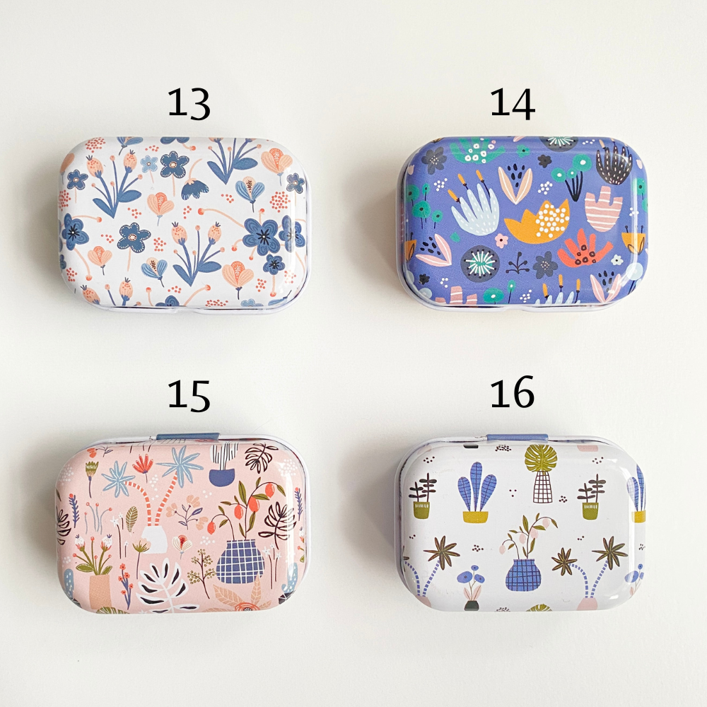 Modern Floral Magnetic Needle Case - #12