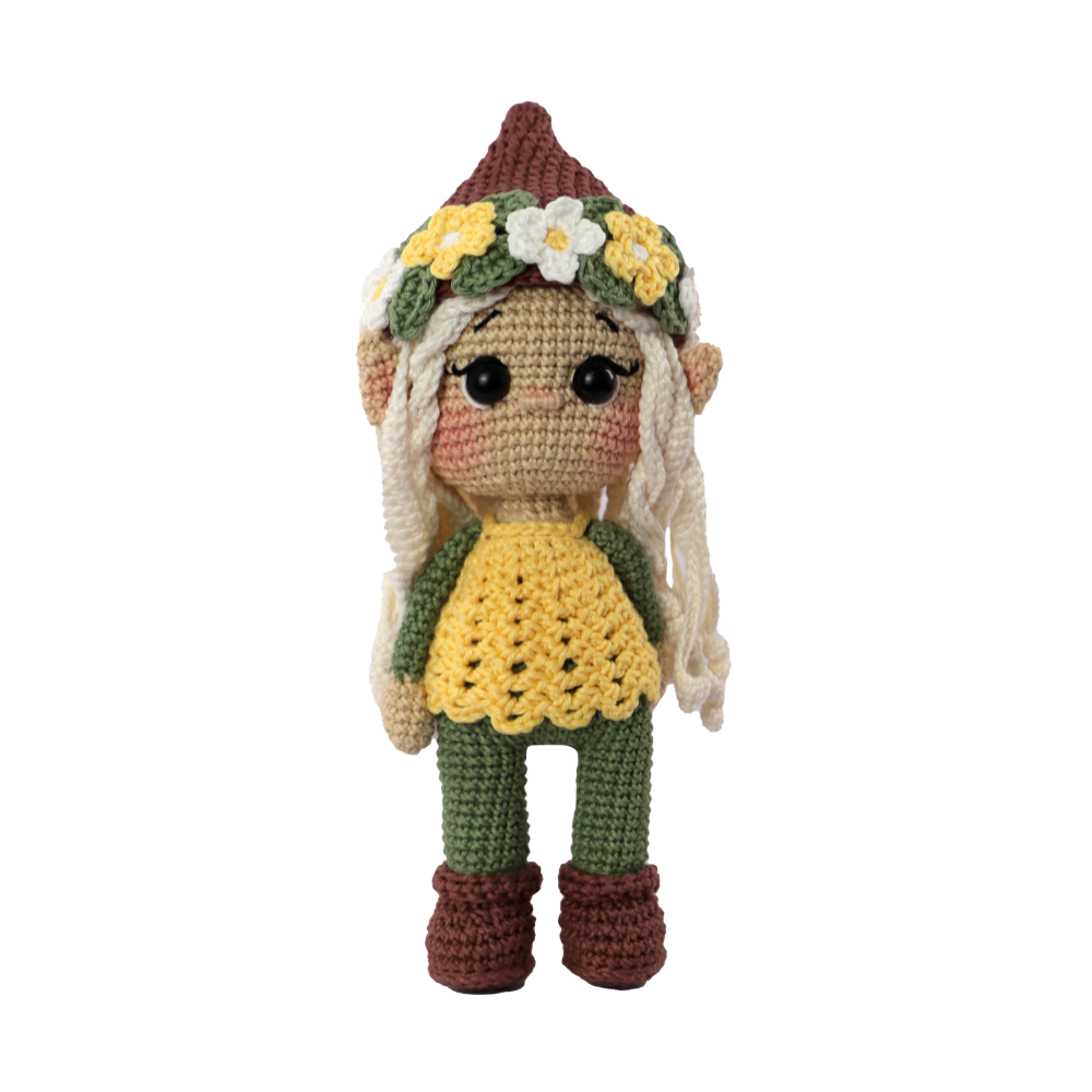 Una the Forest Elf Amigurumi Crochet Kit - Magic Land