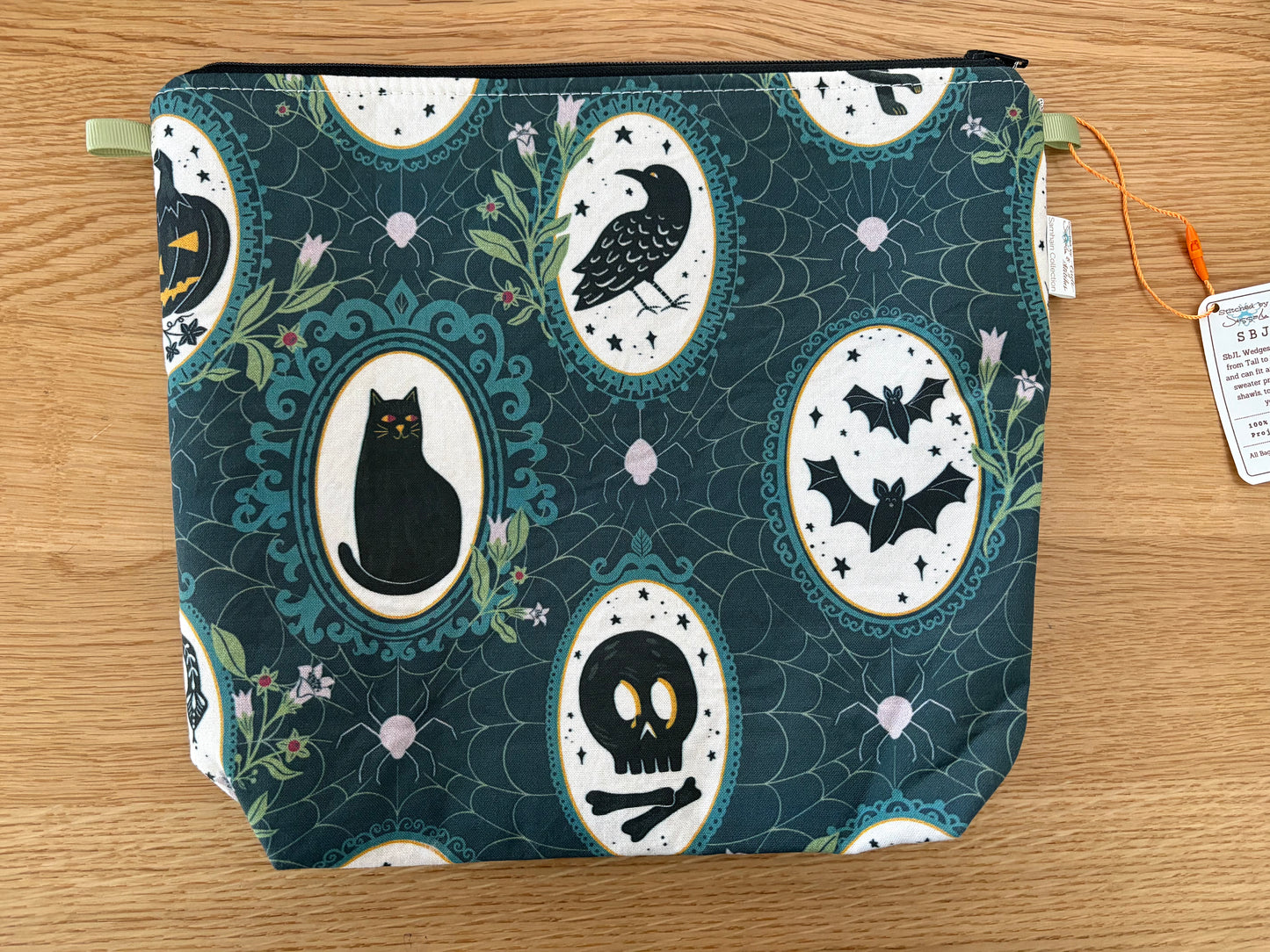 Exclusive Halloween Cameos Project Bags by JessaLu