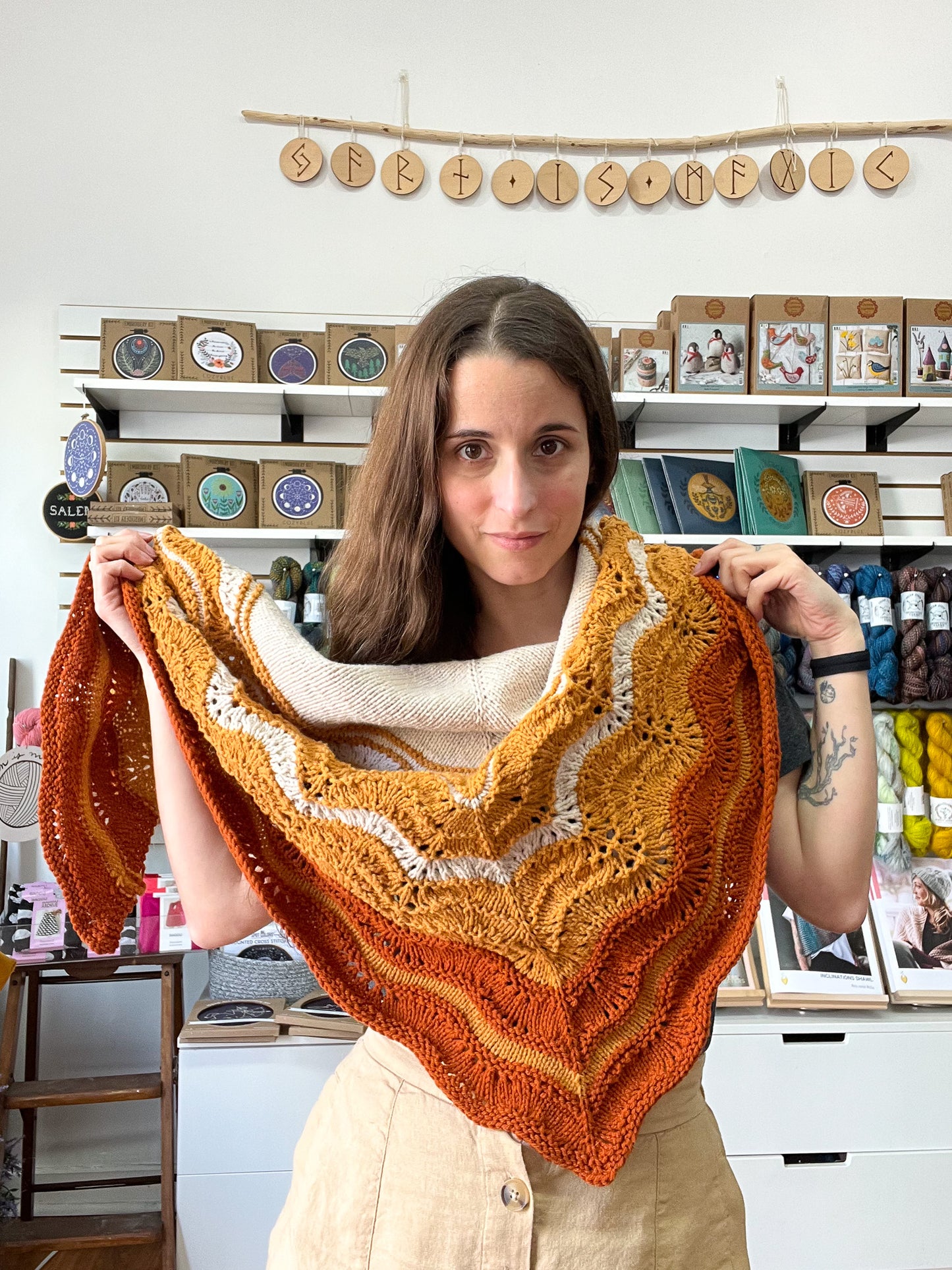 Shifting Sands Shawl Knitting Pattern - Digital Download