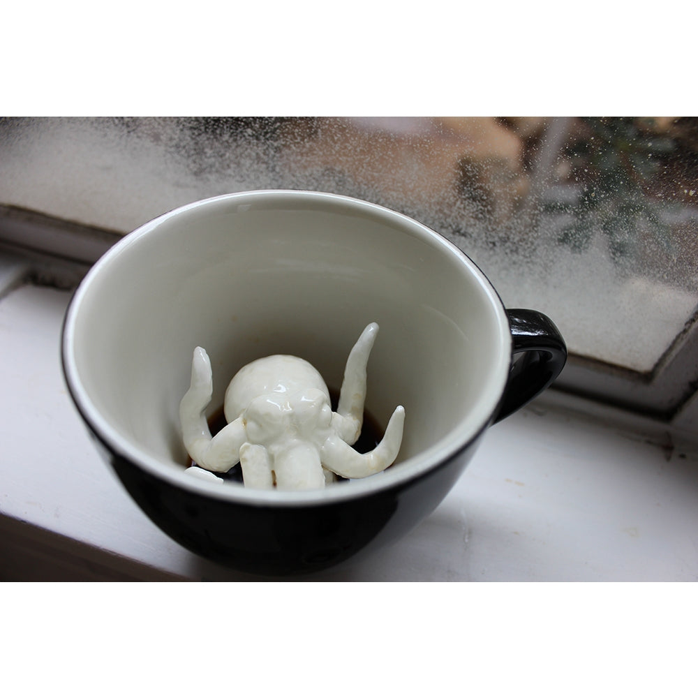 SALE - Cthulhu 11 oz. Creepy Cup (Black)