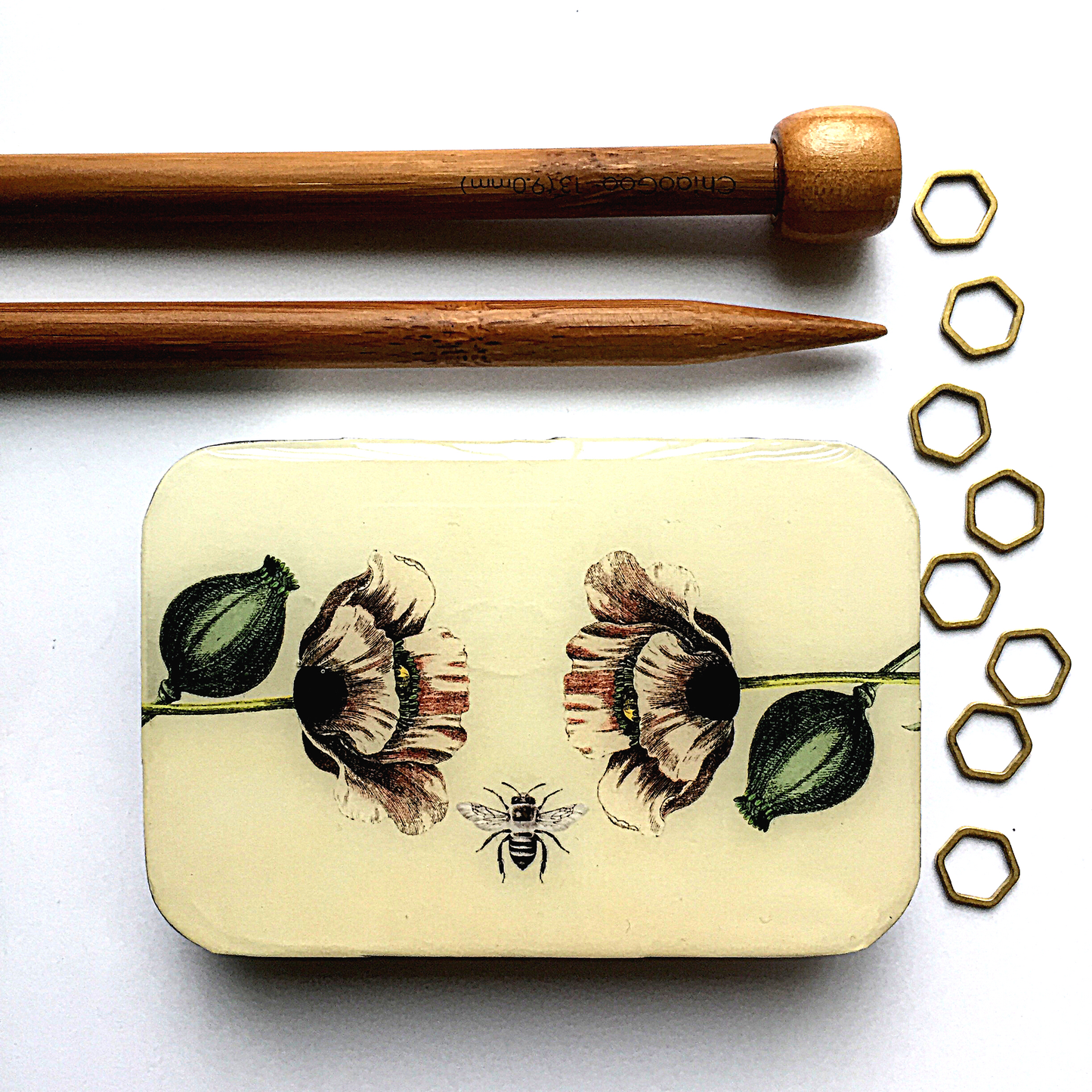 Bee and Poppy Tin