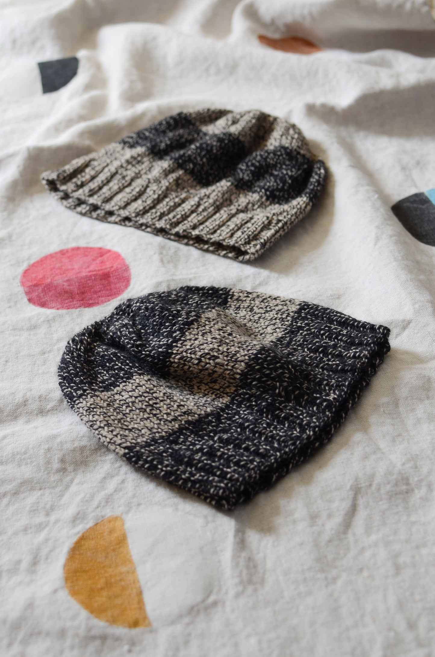 Eclipse Hat - Free Knitting Pattern Digital Download