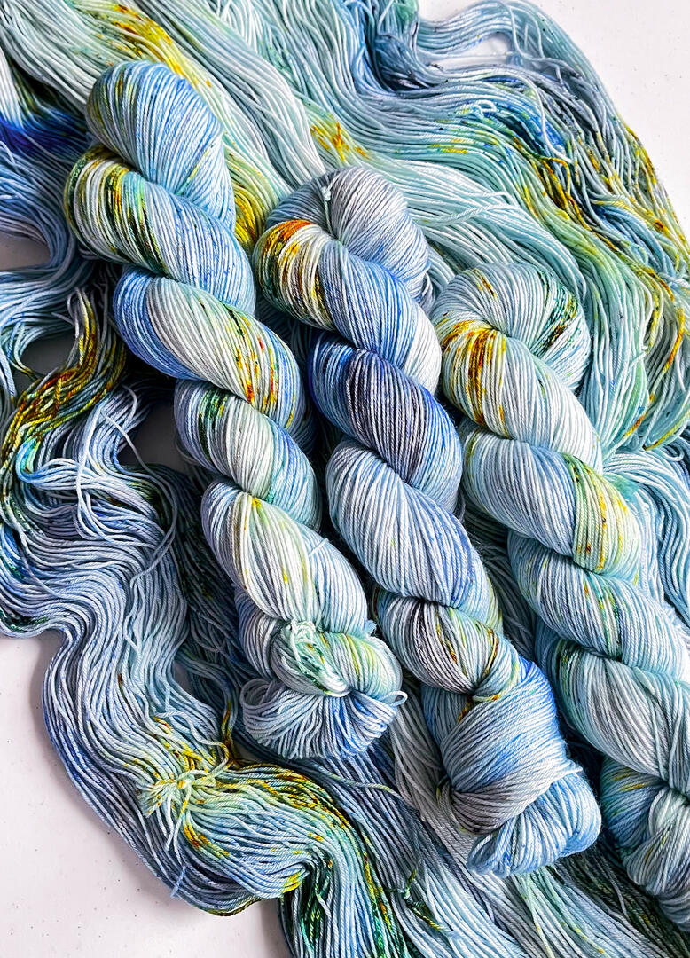 Exclusive 2021 Winter Solstice Fiber Witch Box!