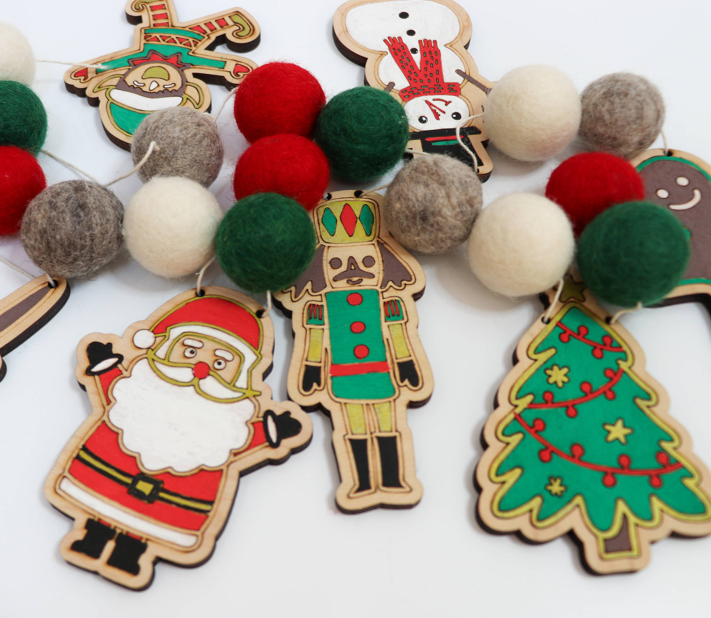 Christmas Spirit DIY Holiday Garland Kit