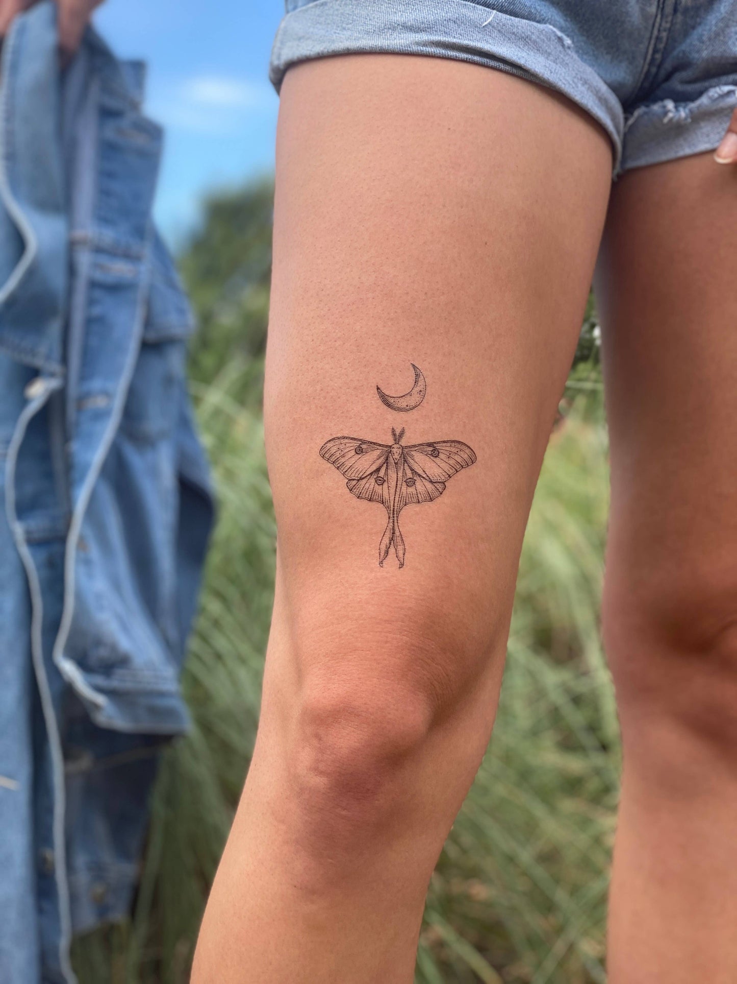 Luna Moth Temporary Tattoo: 1-Pack