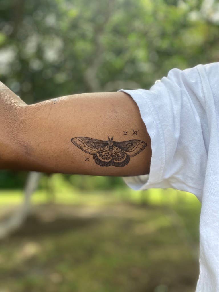 Night Moth Temporary Tattoo: 1-Pack