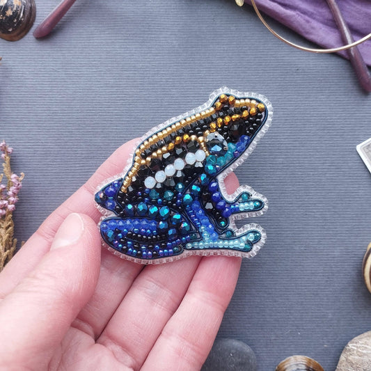 Seed Bead Frog Brooch: DIY Bead Embroidery Kit