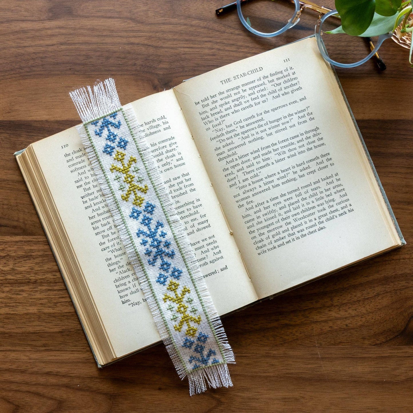 Folk Fabric Sampler Bookmarks Cross Stitch Kit - Blue and Gold