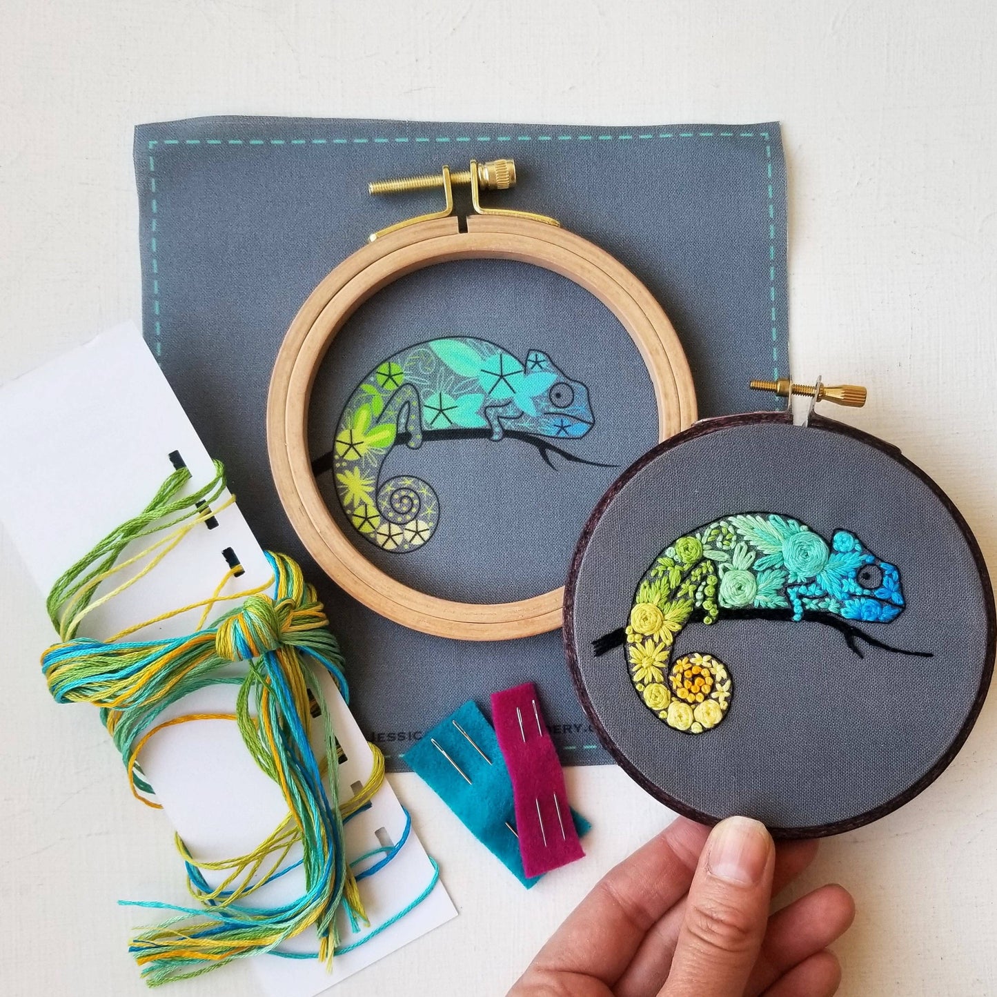 Chameleon Beginner Needlepoint Kit