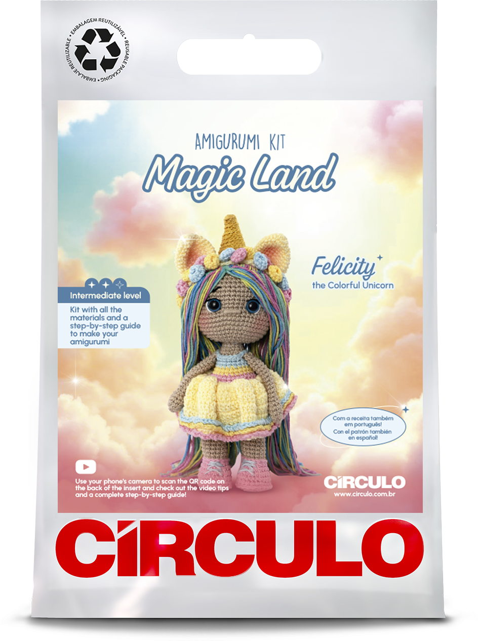 Felicity the Colorful Unicorn amigururmi crochet kit Magic Land