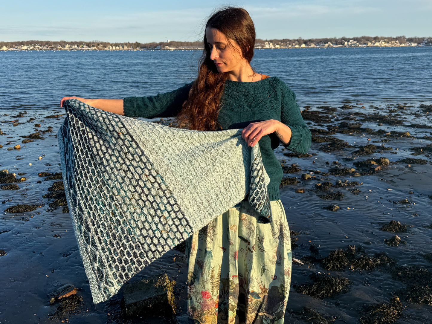 Ocean's Edge Shawl - Knitting Pattern Digital Dowload.