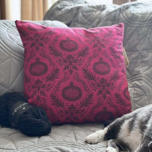 Pillow Project Bag - Persephone Pomegranate Damask