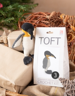 Raegan the King Penguin Crochet Kit