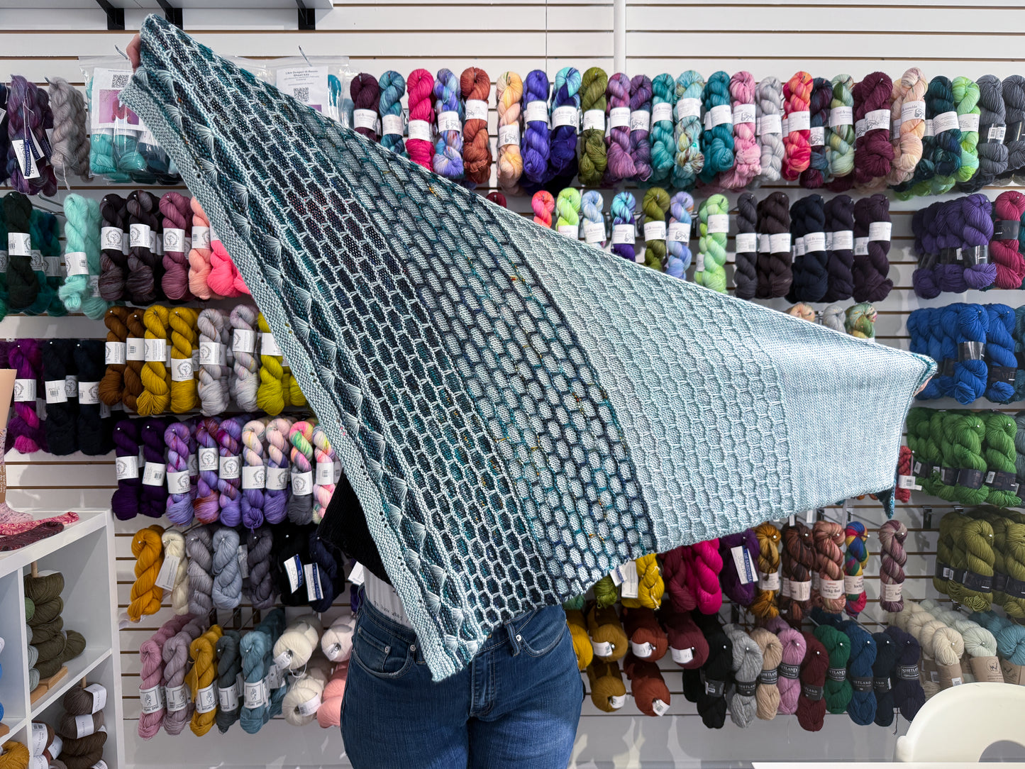 Ocean's Edge Shawl - Knitting Pattern Digital Dowload.