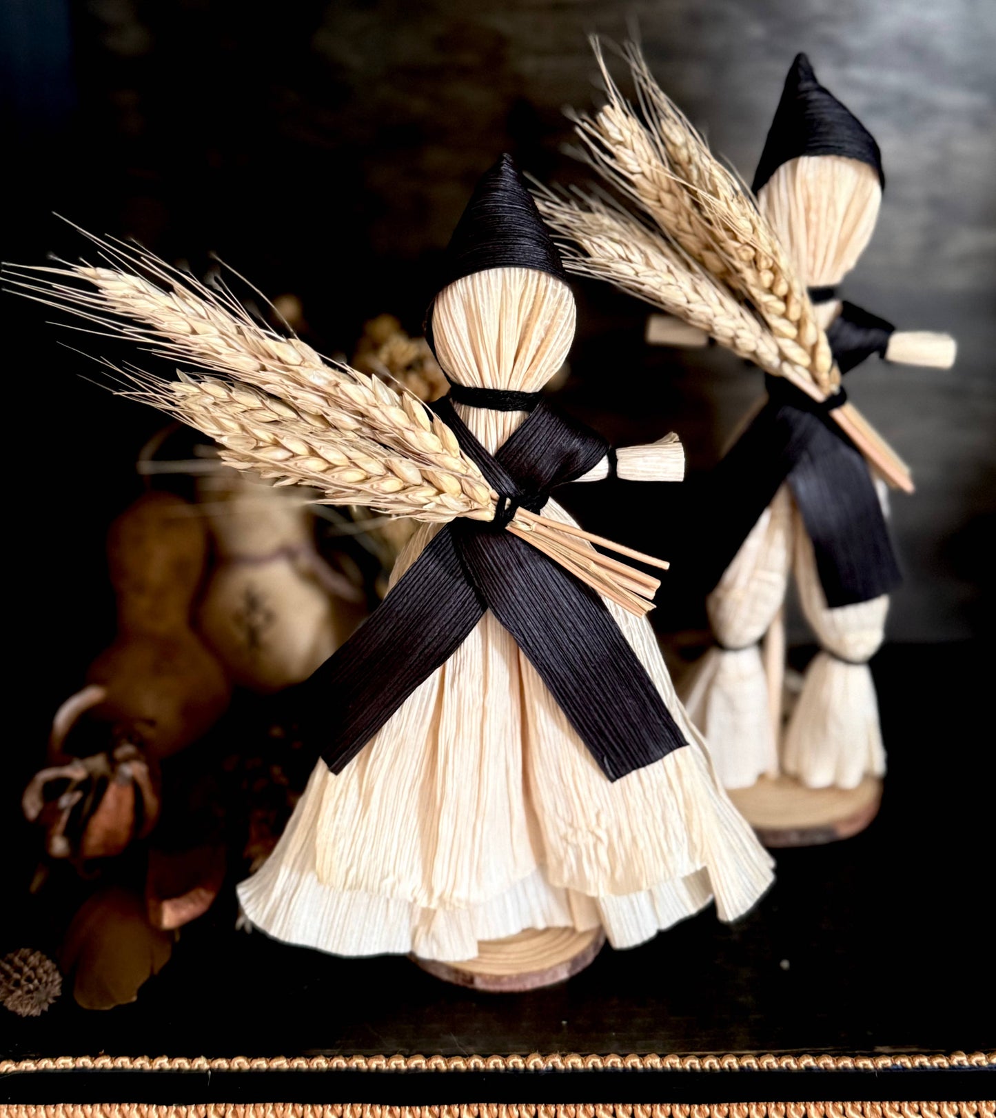 Salem Corn Husk Doll / Folk Poppet w Smock Hood and Wheat