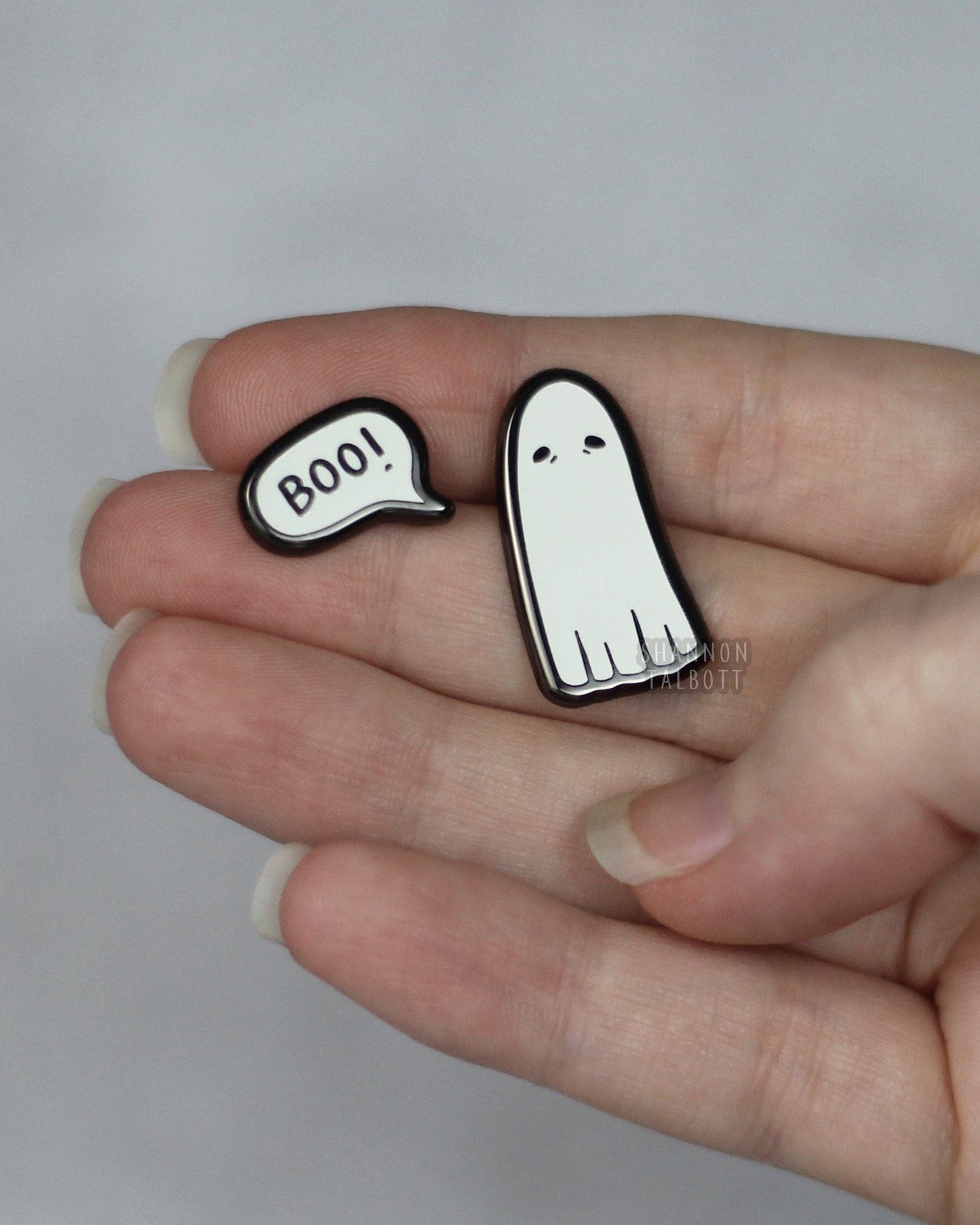Ghost Spooky Halloween Enamel Pin Set - Glow in the Dark