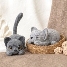 Crochet Cats & Dogs: 15 amigurumi patterns for pet lovers