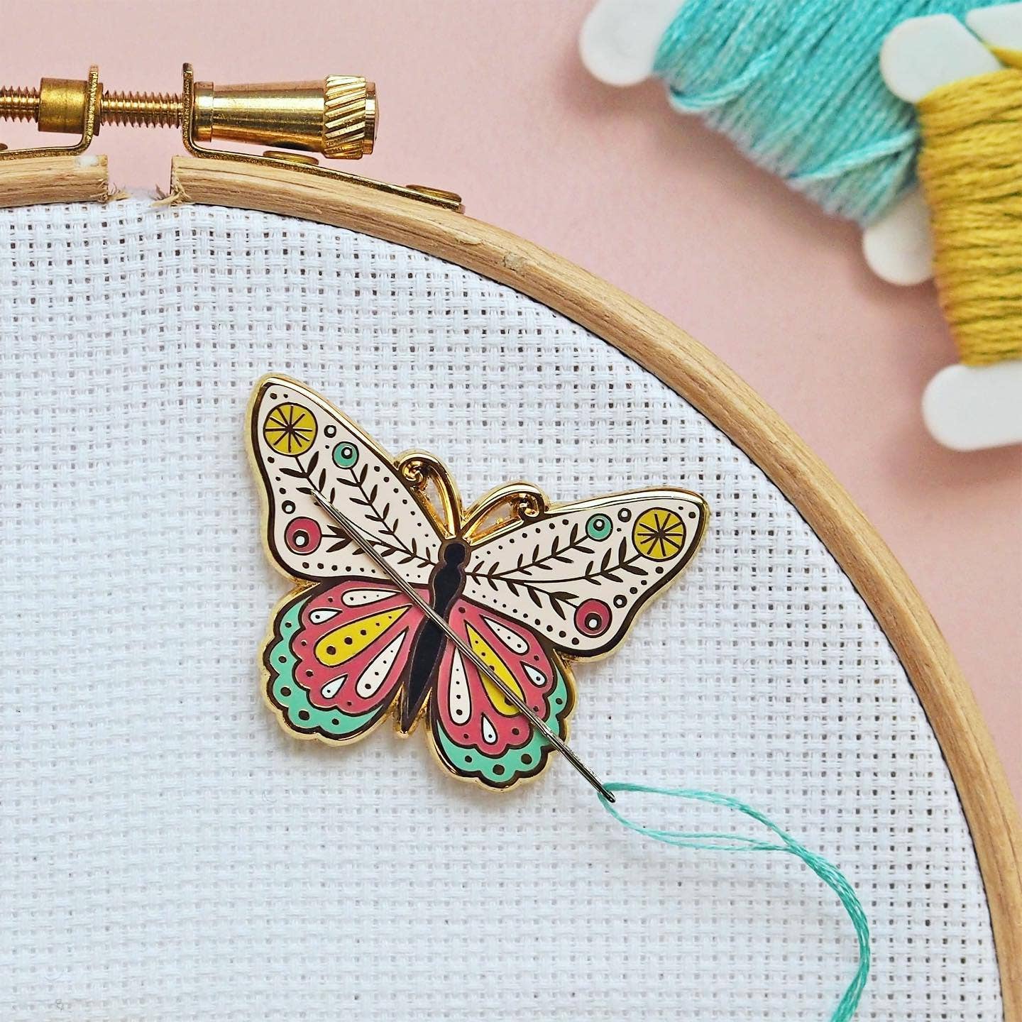 Butterfly Magnetic Needle Minder