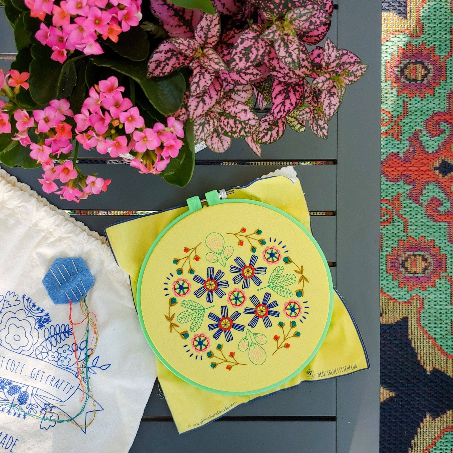 Wallflowers embroidery kit [last chance!]