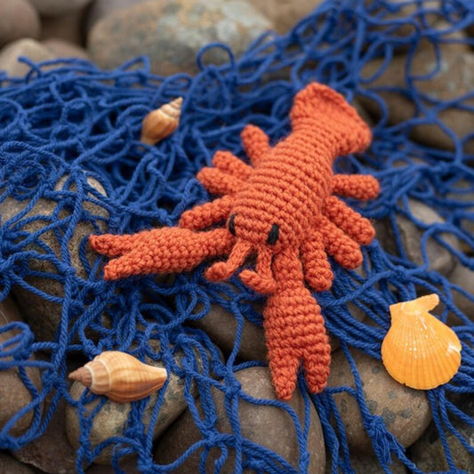 Mini Jordan the Lobster Crochet Kit