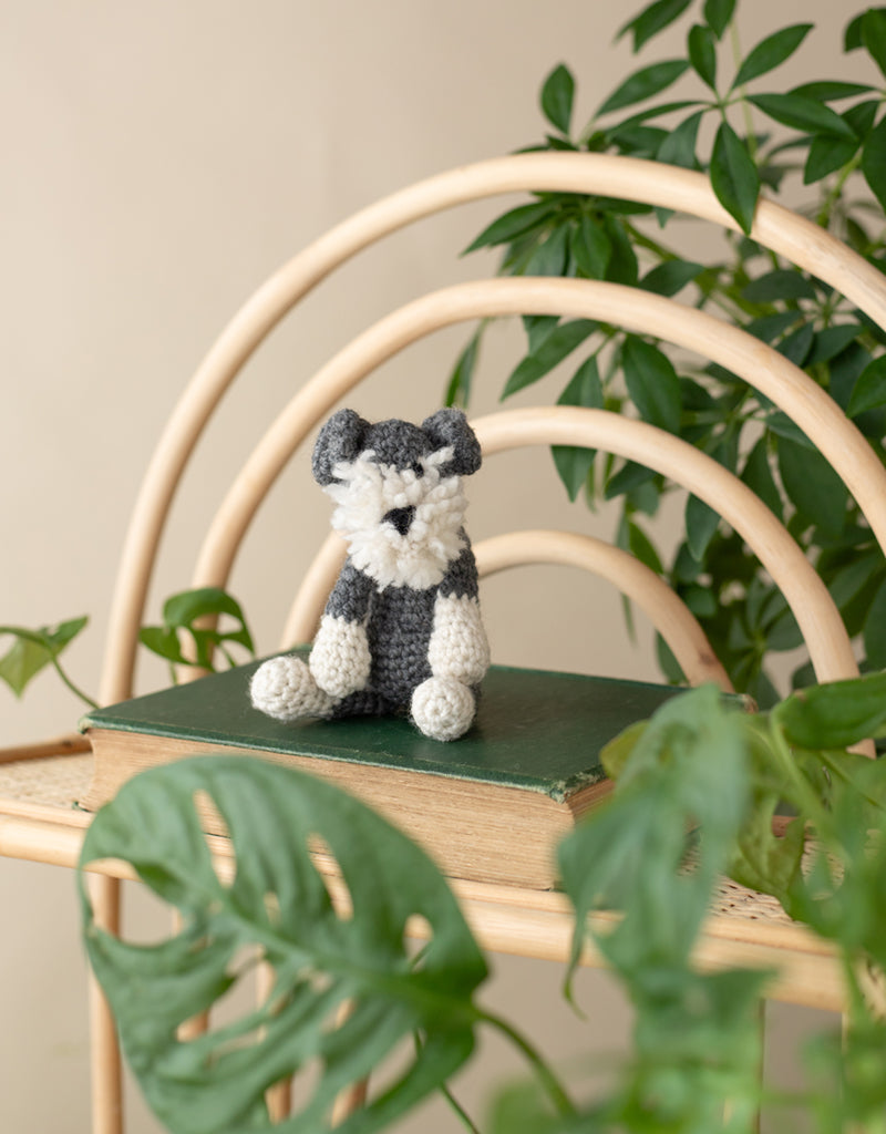 Mini Romeo the Schnauzer Crochet Kit