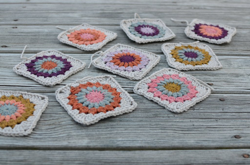 Sunburst Granny Square Crochet Pattern