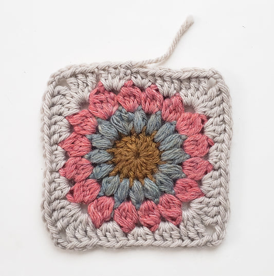 Sunburst Granny Square Crochet Pattern