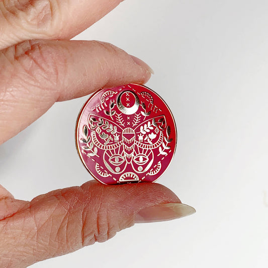 Mythic Moth Needle Minder