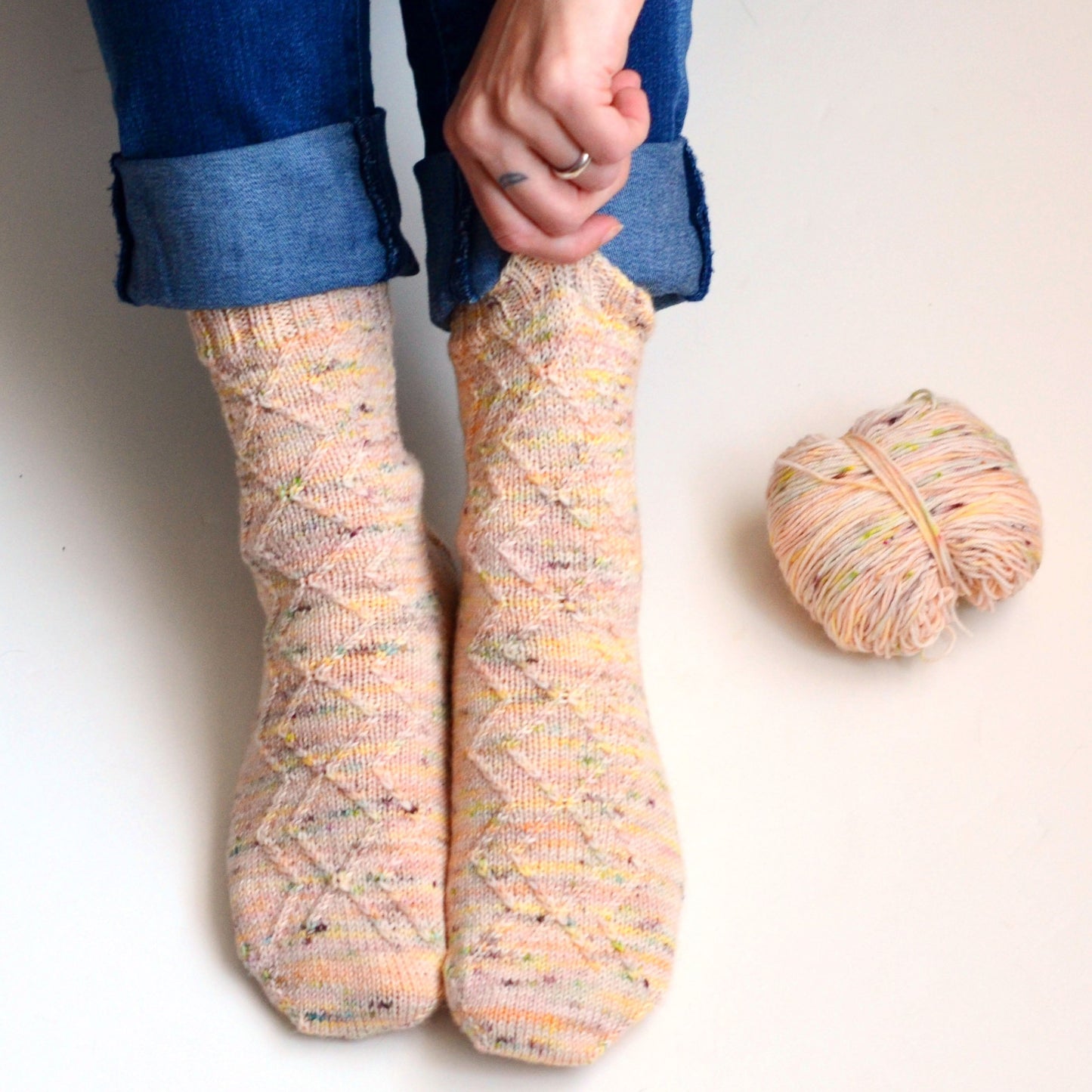 Dreamweaver Socks Knitting Pattern - Digital Download