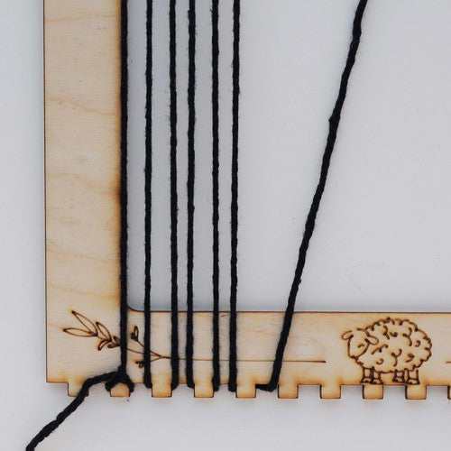 Weaving Kit: Pop Out Loom and Tools